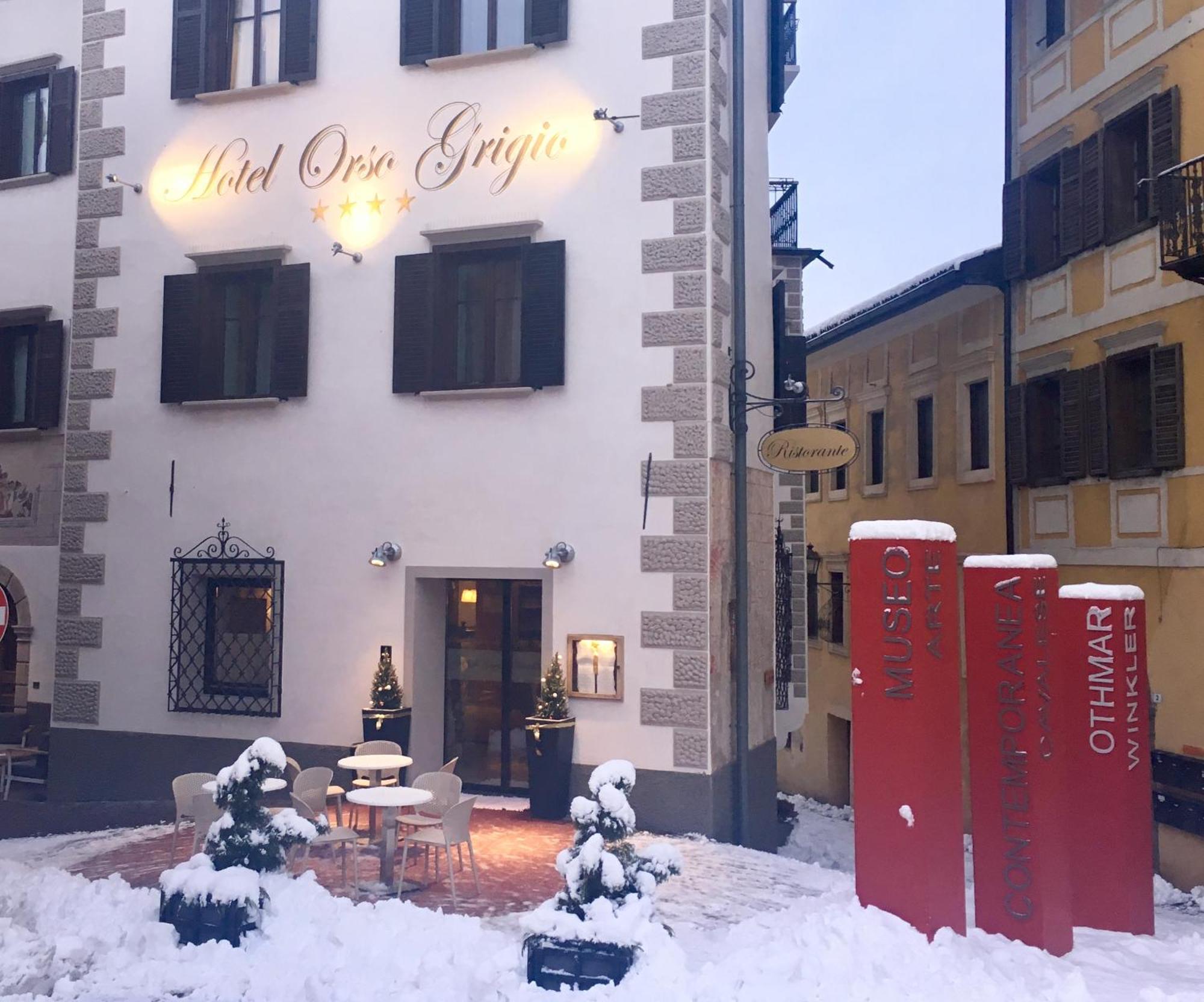 Hotel Orso Grigio Cavalese Bagian luar foto